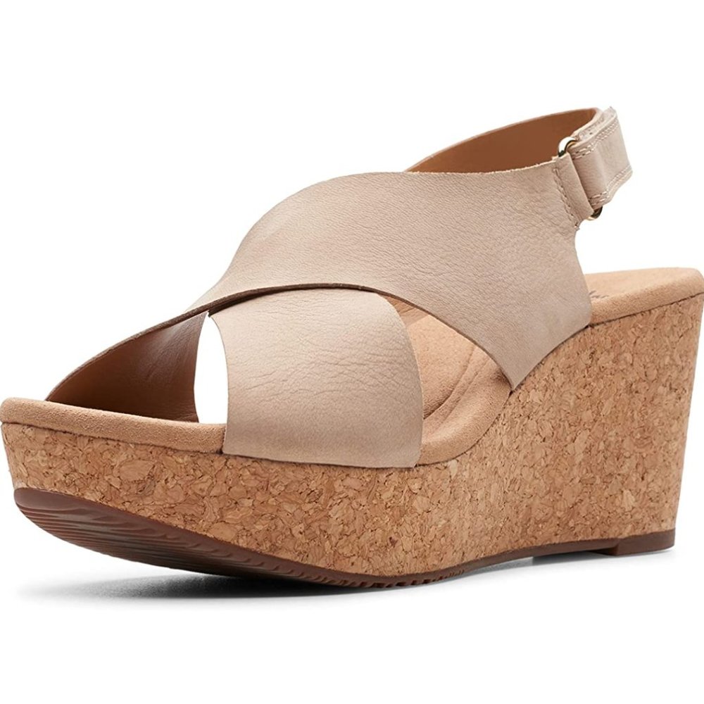 Clarks sandals size 7